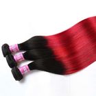 काले लटकन से बालों के विस्तार के लिए लाल ओम्ब्रे क्लिप